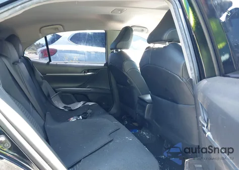 2021 Toyota Camry Se z USA, uszkodzony, nr VIN 4T1G11AKXMU419422